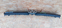 Załaduj zdjęcie do przeglądarki galerii, VOLKSWAGEN GOLF VII 12- ATRAPA GRILL ZDERZAKA PRZÓD BLUEMOTION 5G0853651R