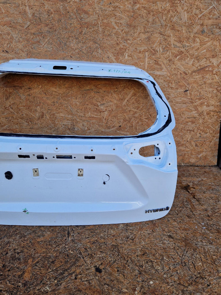 TOYOTA YARIS CROSS 20- HECKKLAPPE HINTEN