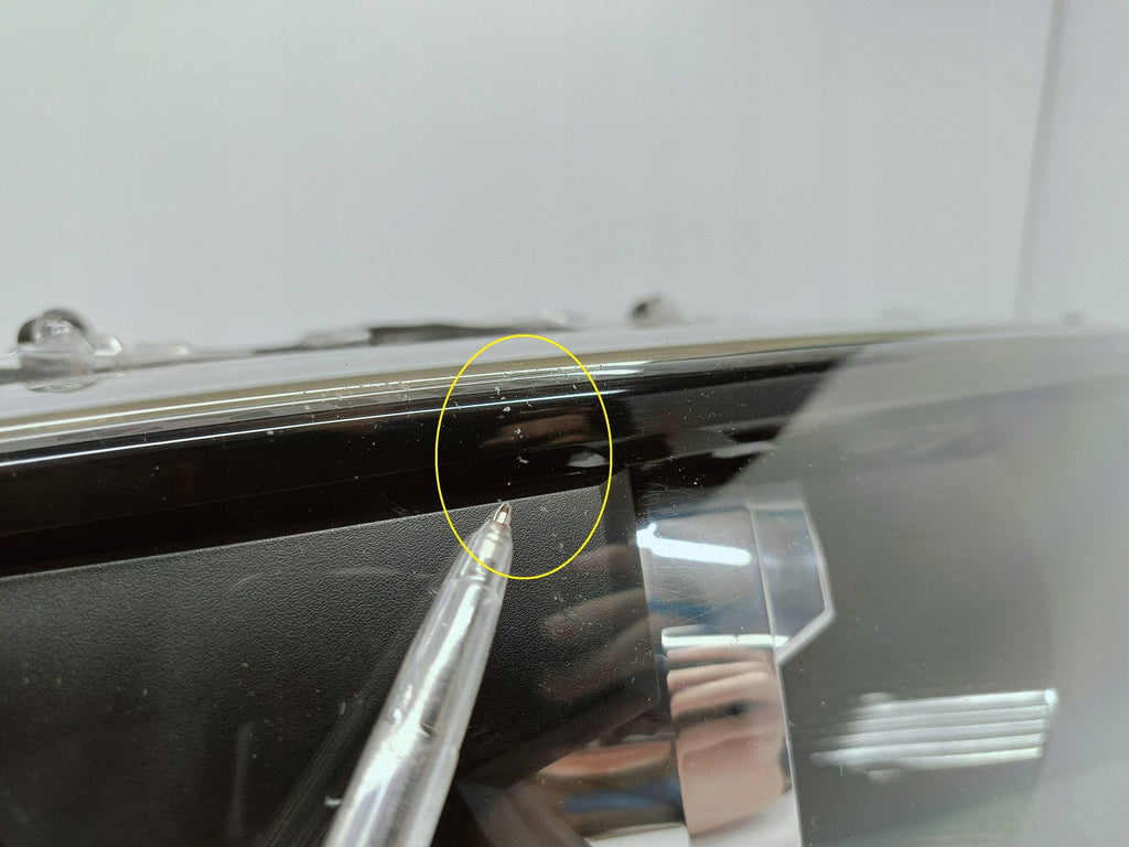 TOYOTA YARIS IV 4 P21 19-LAMPA REFLEKTOR PRAWY PRZÓD SOCZEWKA KOITO K0-6 EU