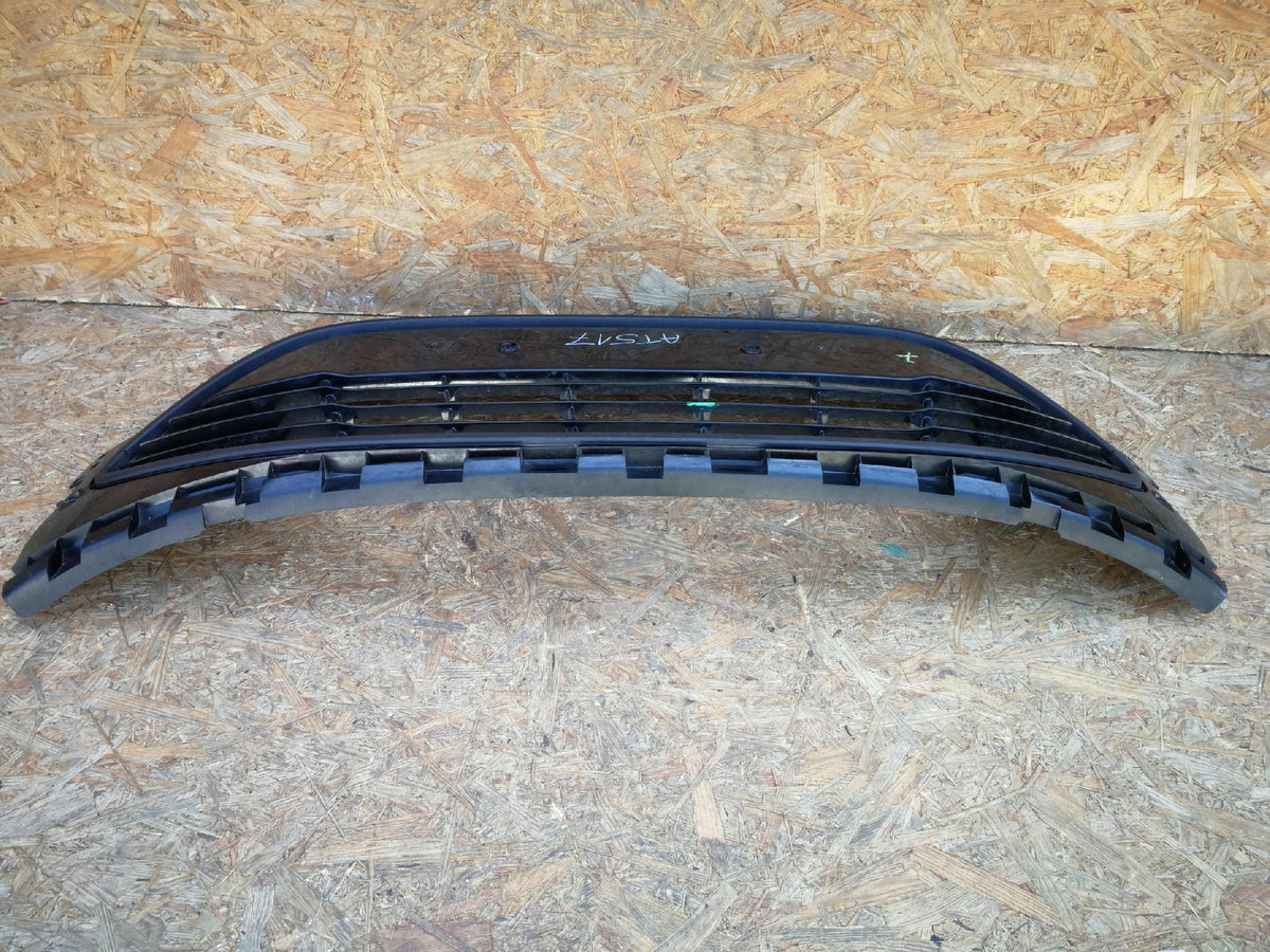 Ford S-Max Lift 10- Grille Grille Grille Front Bumper AM21-17B968-Bd — photo 6 of 10