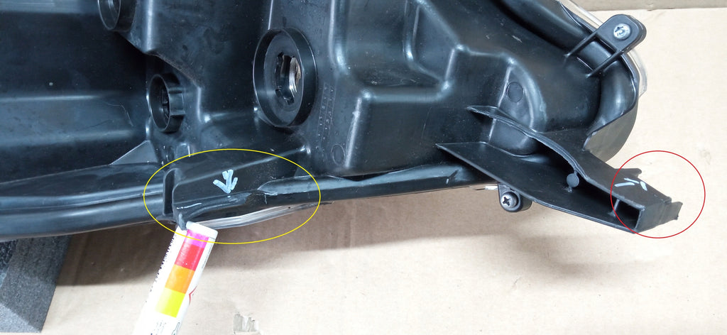 TOYOTA YARIS IV 4 19- LAMPA REFLEKTOR PRAWY PRZÓD SOCZEWKA KOITO K0-6 EU