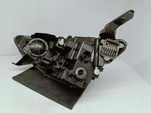 Laden Sie das Bild in den Galerie-Viewer, MG 5 MG5 V 20- SCHEINWERFER RECHTS VORNE VOLL-LED EU 10796250 100-40152