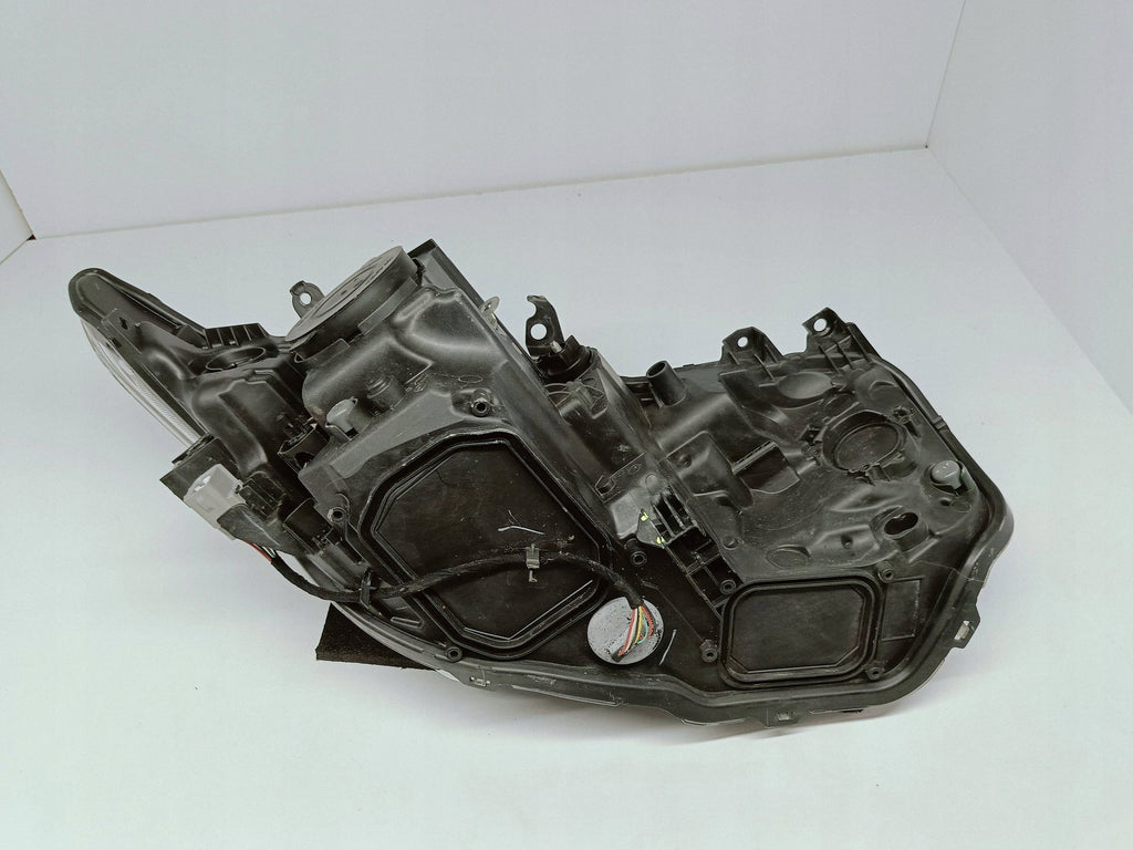 Toyota Auris II E18 LIFT 15- SCHEINWERFER LINKS LINSE+LED EU 81150-02K30
