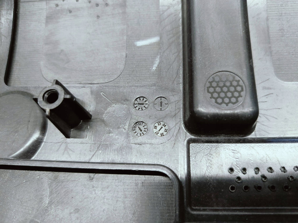 BYD Seal U 23- ZDERZAK PRZÓD PRZEDNI PDC SA3EF-2803111A SA3HK-2803138