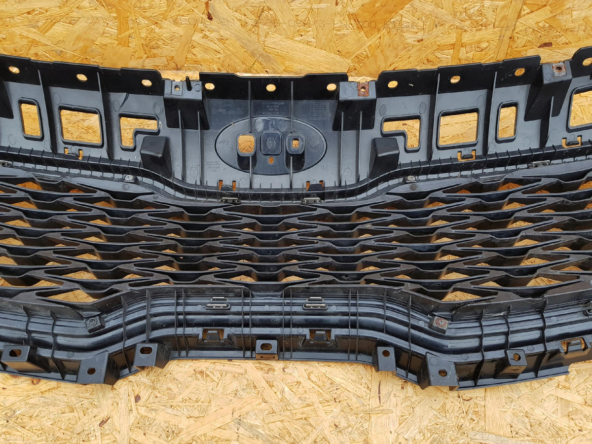 KIA Sportage IV 15- Atrapa Grill Kratka Zderzaka Przód 86352-F1500 — zdjęcie 11 z 14