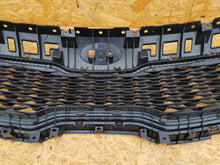 Załaduj zdjęcie do przeglądarki galerii, KIA SPORTAGE IV 15- ATRAPA GRILL KRATKA ZDERZAKA PRZÓD 86352-F1500