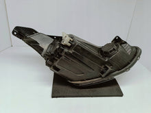 Laden Sie das Bild in den Galerie-Viewer, Hyundai i10 I 10 II 13- SCHEINWERFER LINKS VORNE STANDARD EU 92101-B9