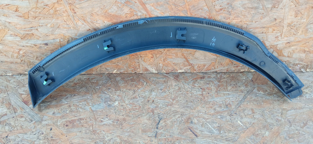 MG ZS 19- RADLAUFVERKLEIDUNG HINTEN RECHTS 10646894