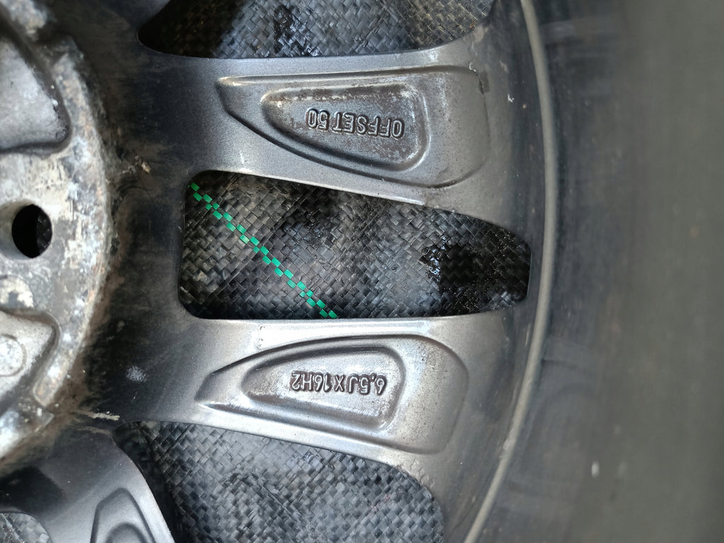 FELGA ALUMINIOWA HYUNDAI I30 I40 52910-G4200 6.5X16 5X114.3 ET50