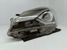 Load image into Gallery viewer, Toyota Yaris III LIFT 17- LAMPA LEWA PRZÓD SOCZEWKA + LED EU 0D-197