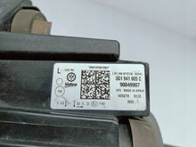 Załaduj zdjęcie do przeglądarki galerii, Volkswagen PASSAT B8 14- LAMPA LEWA PRZÓD PRZEDNIA ZWYKŁA H7 H9 3G1941005C