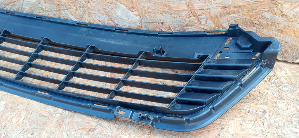 TOYOTA YARIS III 3 11- ATRAPA GRILL ZDERZAKA PRZEDNIEGO 53112-0D210