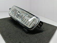 Laden Sie das Bild in den Galerie-Viewer, FOCUS FIESTA MONDEO- NEBELSCHEINWERFER RECHTS VORNE NEU F1EB-15A254-AB