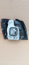 Laden Sie das Bild in den Galerie-Viewer, VOLKSWAGEN POLO V 6R 09- RÜCKLEUCHTE RECHTS HINTEN 6R0945096AF