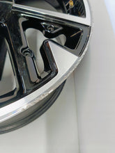 Załaduj zdjęcie do przeglądarki galerii, OPEL ASTRA J K GRANDLAND FELGA ALUMINIOWA 18''x7.5'' 5x108 ET44 9850014180