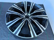 Laden Sie das Bild in den Galerie-Viewer, ALUFELGE VOLVO OE 7.5"x19" 5x108 ET50.5 32134530