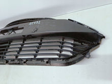 Load image into Gallery viewer, Toyota Aygo II LIFT 18- ATRAPA KRATKA ŚRODKOWA ZDERZAKA PRZÓD 53112-0H170