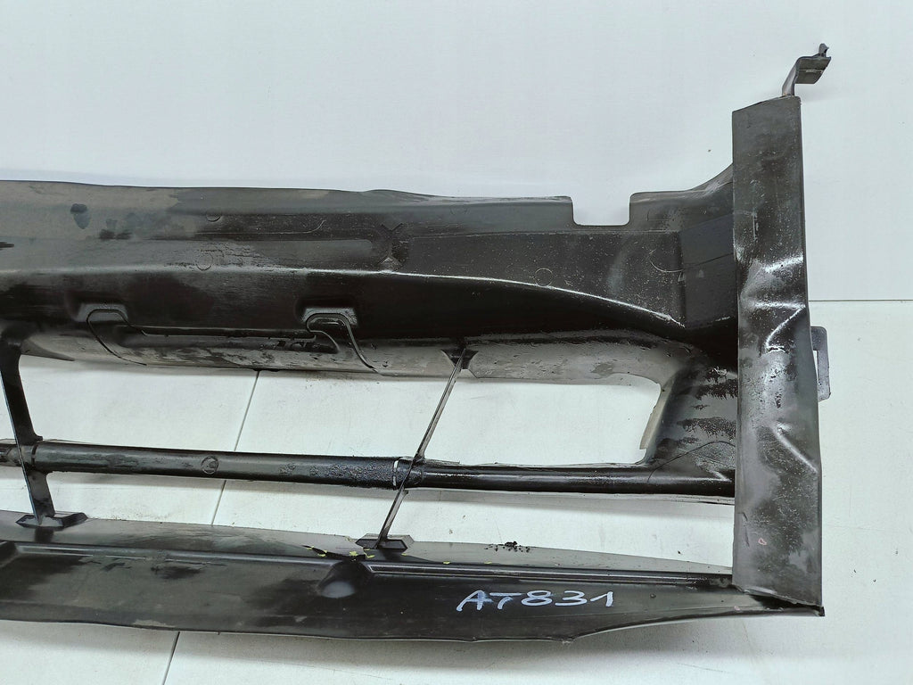 BMW 3 F30 F31 F20 F21 12- KIEROWNICA DOLNA KANAŁ WLOT POWIETRZA 51747255414