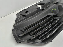 Laden Sie das Bild in den Galerie-Viewer, RENAULT TRAFIC III 3 14- KÜHLERGRILL STOßSTANGE VORNE 623108673R