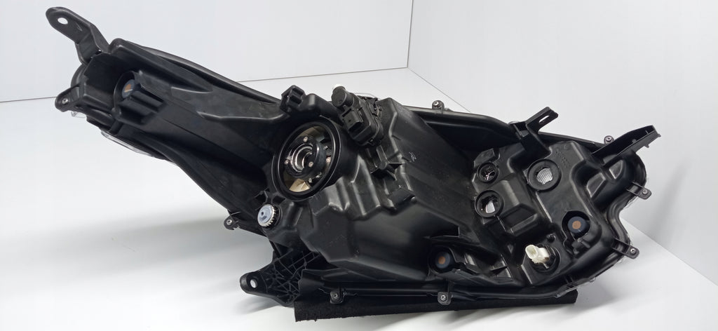TOYOTA YARIS IV 4 P21 19- SCHEINWERFER LINKS VORNE LINSE KOITO K0-6 EU