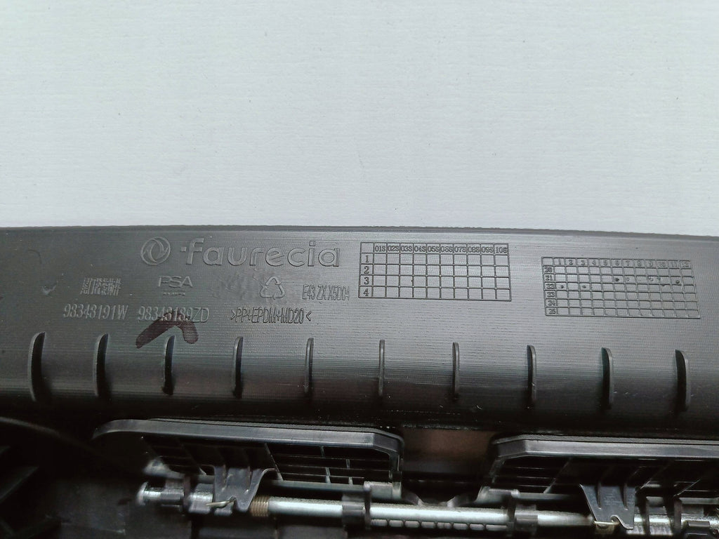 Citroen C5 X C5X 21- ABDECKUNG HECKKLAPPENVERKLEIDUNG KOFFERRAUM HINTEN 98348189ZD